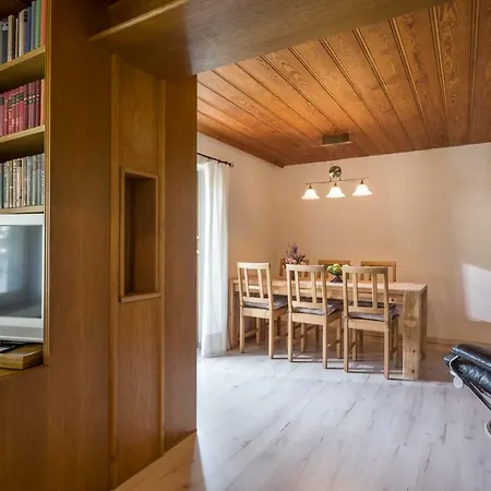 Ferienhaus Korbinian * اوبرودورف